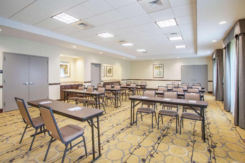Hampton Inn Voorhees image
