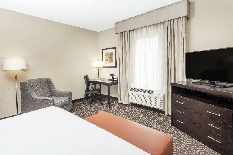 Hampton Inn Voorhees image