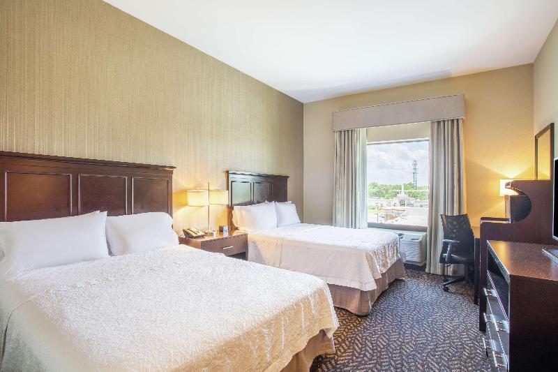 Hampton Inn Voorhees image