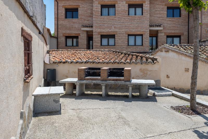 Callejón del Pozo image