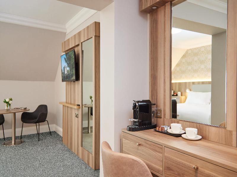 Bunratty Castle Hotel & Leisure Club, BW Premier image