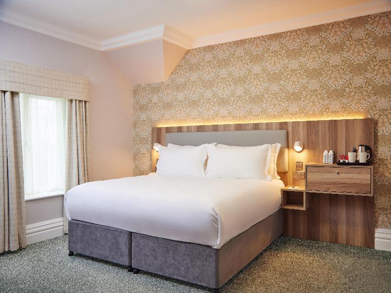 Bunratty Castle Hotel & Leisure Club, BW Premier image