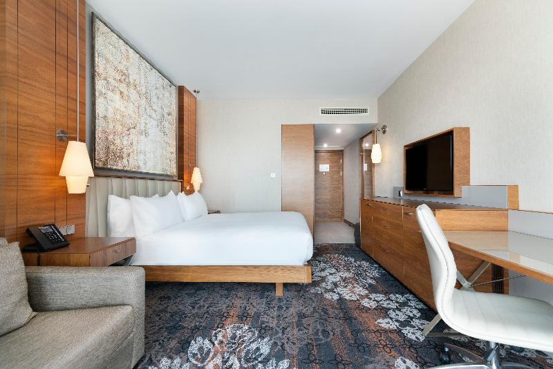 DoubleTree by Hilton Krakow Hotel & Convention Cen image
