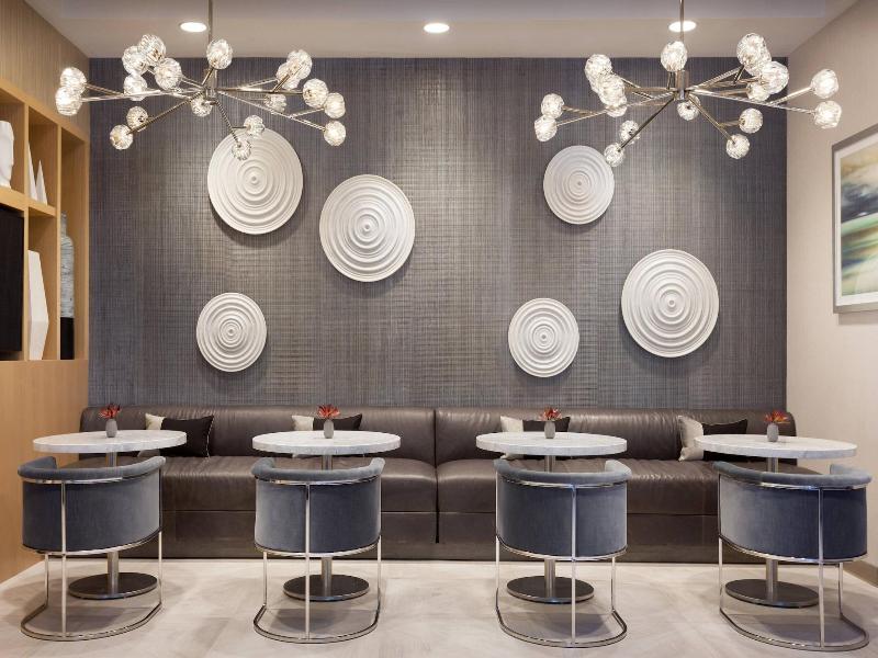 Boca Raton Marriott At Boca Center image