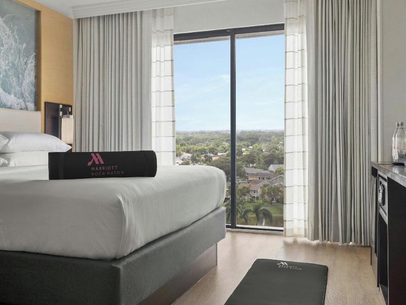Boca Raton Marriott At Boca Center image