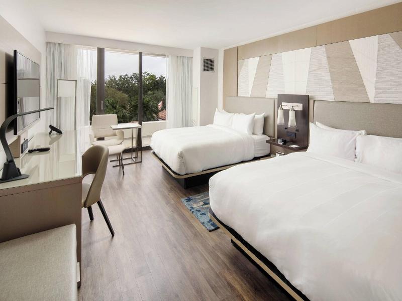 Palm Beach Gardens Marriott image