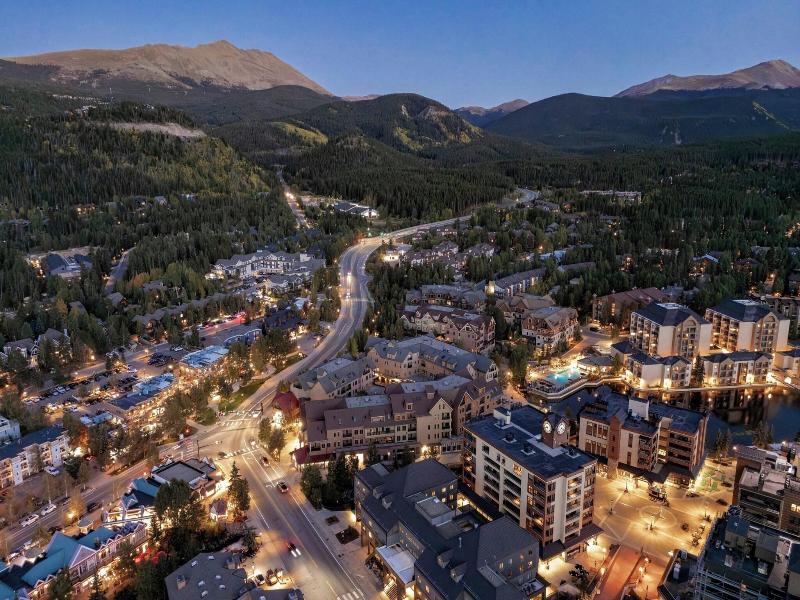 Marriott'S Mountain Valley Lodge At Breckenridge image