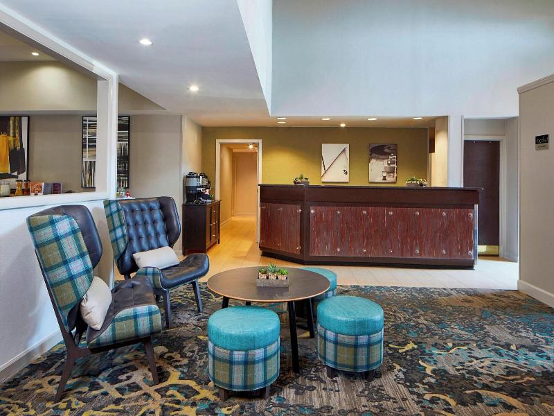 Residence Inn Atlanta Airpt North/Virginia Avenue image