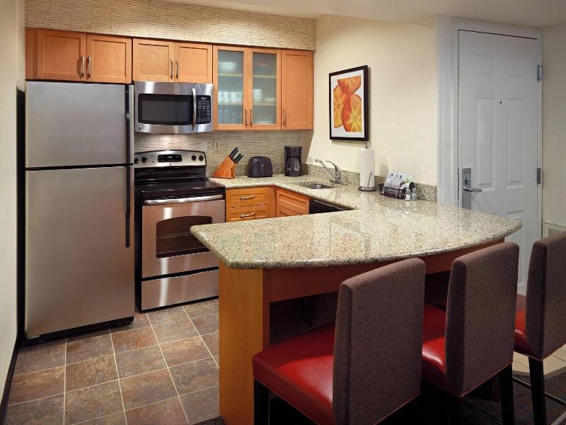 Residence Inn Atlanta Airpt North/Virginia Avenue image
