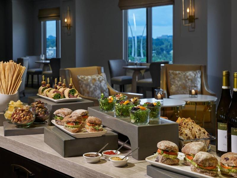 The Ritz-Carlton, Pentagon City image
