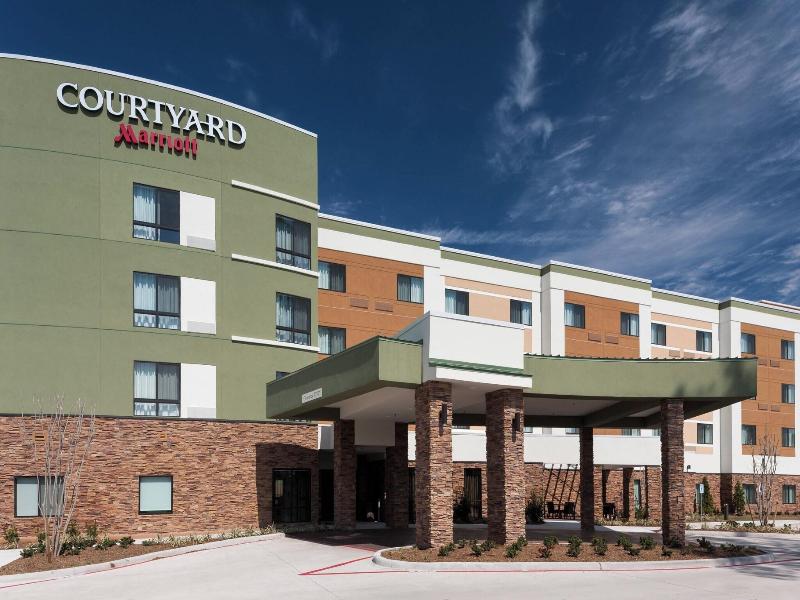 Courtyard By Marriott Houston North/Shenandoah image