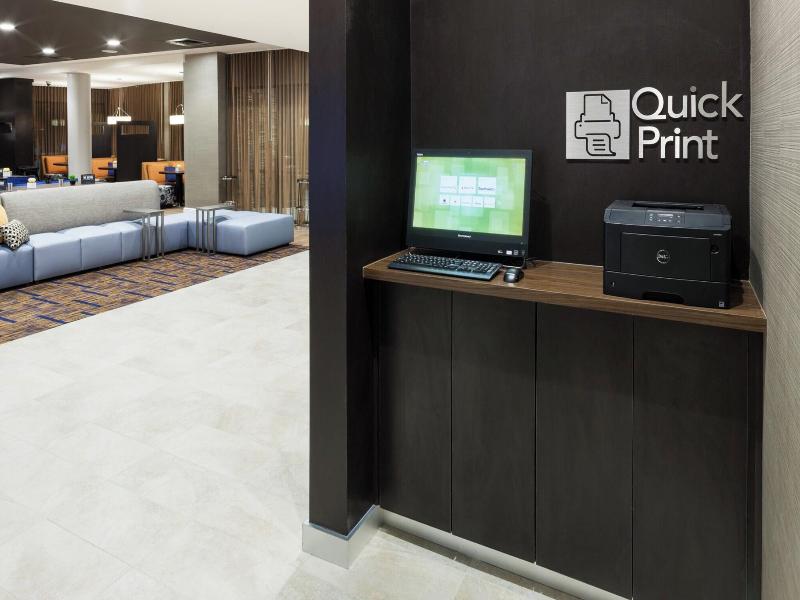 Courtyard By Marriott Houston North/Shenandoah image