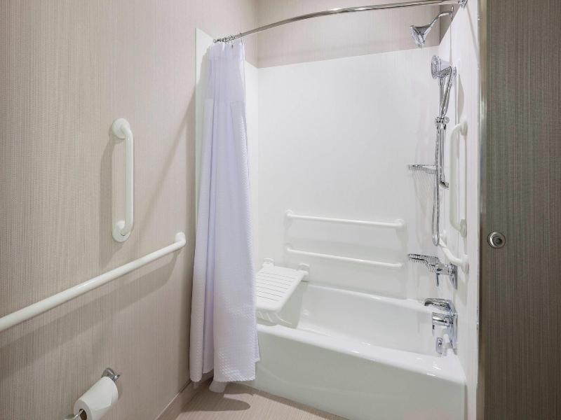 Courtyard By Marriott Houston North/Shenandoah image
