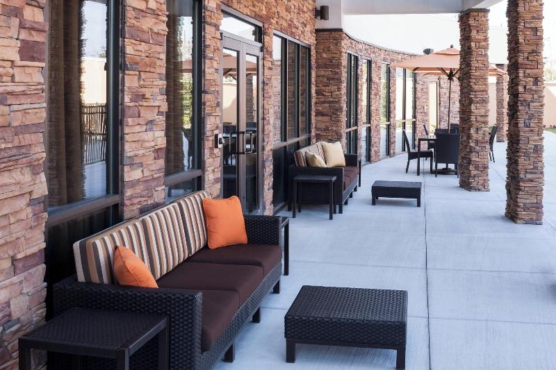 Courtyard By Marriott Houston North/Shenandoah image