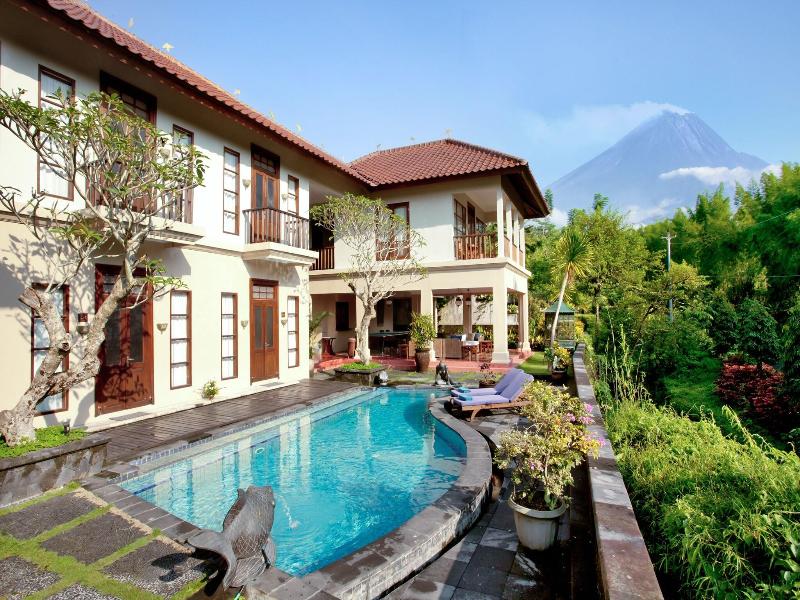 Cangkringan Jogja Villas and Spa image