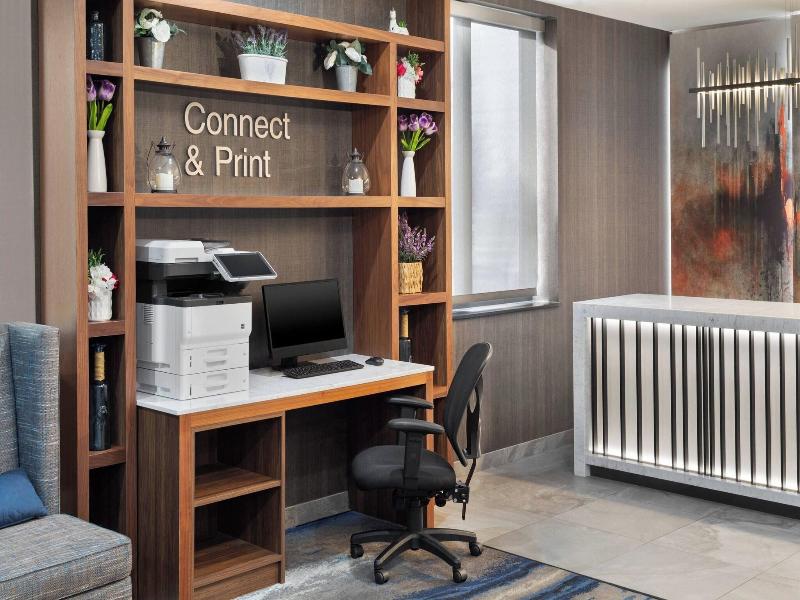 Fairfield Inn Suites New York Staten Island image