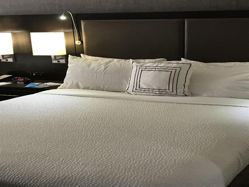 Fairfield Inn Suites New York Staten Island image