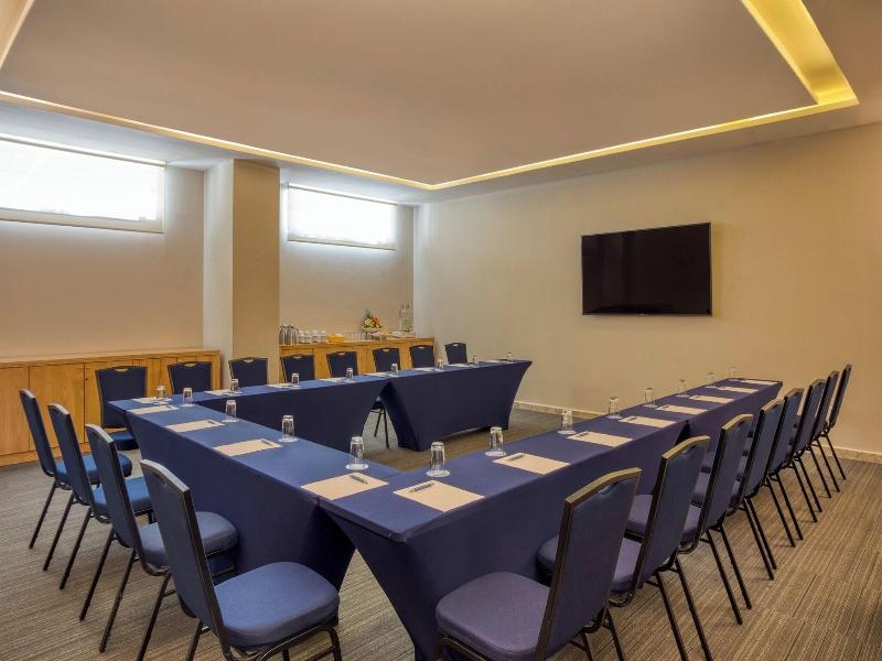 Four Points By Sheraton Cancun Centro image