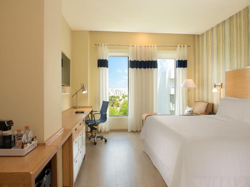 Four Points By Sheraton Cancun Centro image