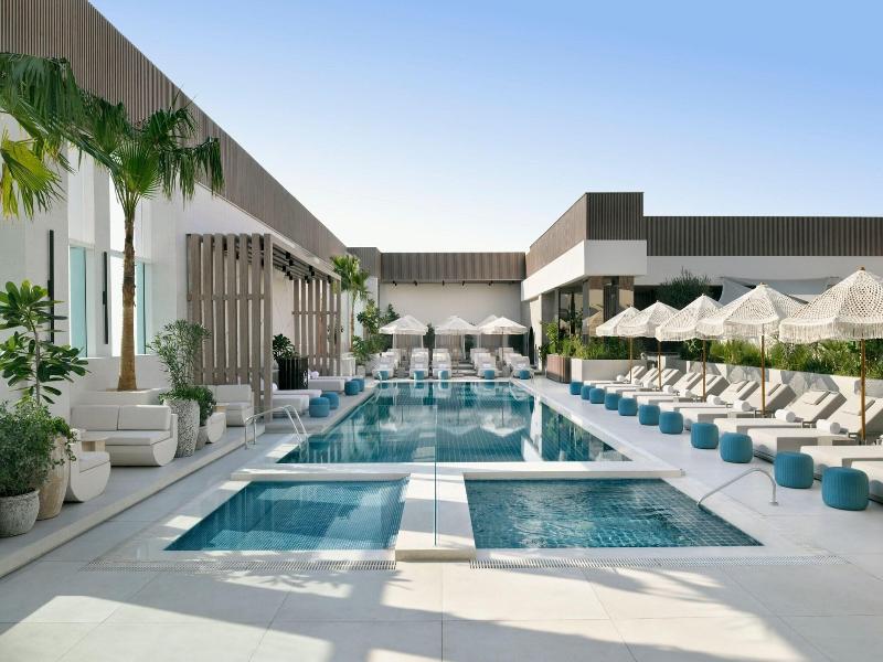 Sheraton Grand Hotel Dubai image