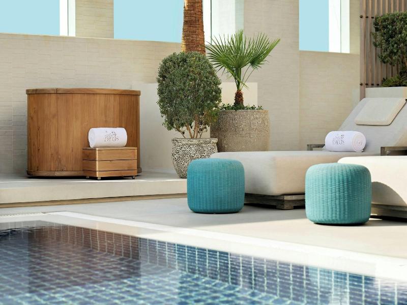 Sheraton Grand Hotel Dubai image