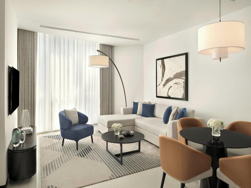 Sheraton Grand Hotel Dubai image