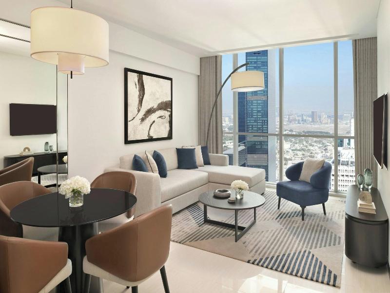 Sheraton Grand Hotel Dubai image