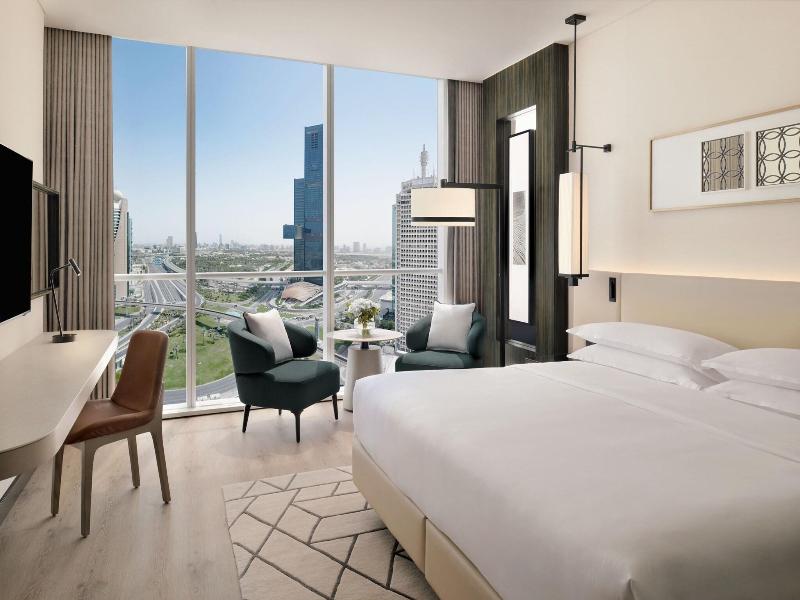 Sheraton Grand Hotel Dubai image