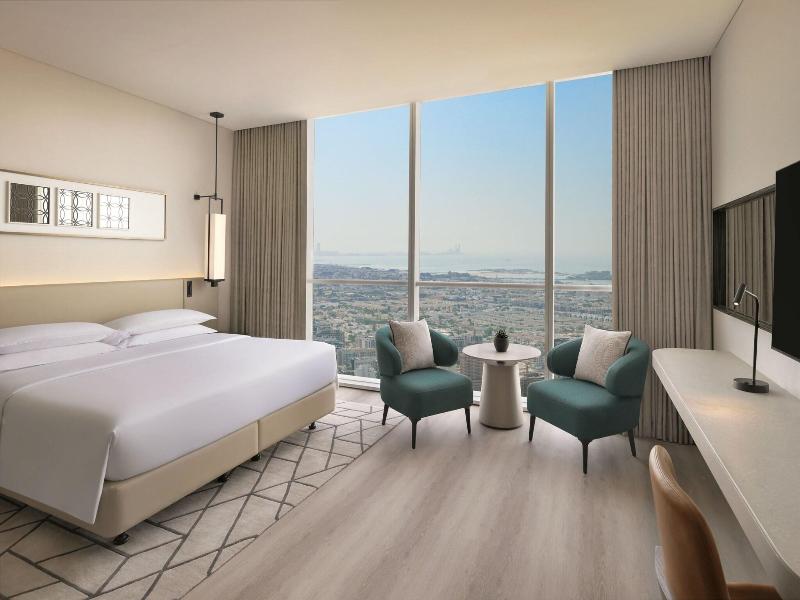 Sheraton Grand Hotel Dubai image