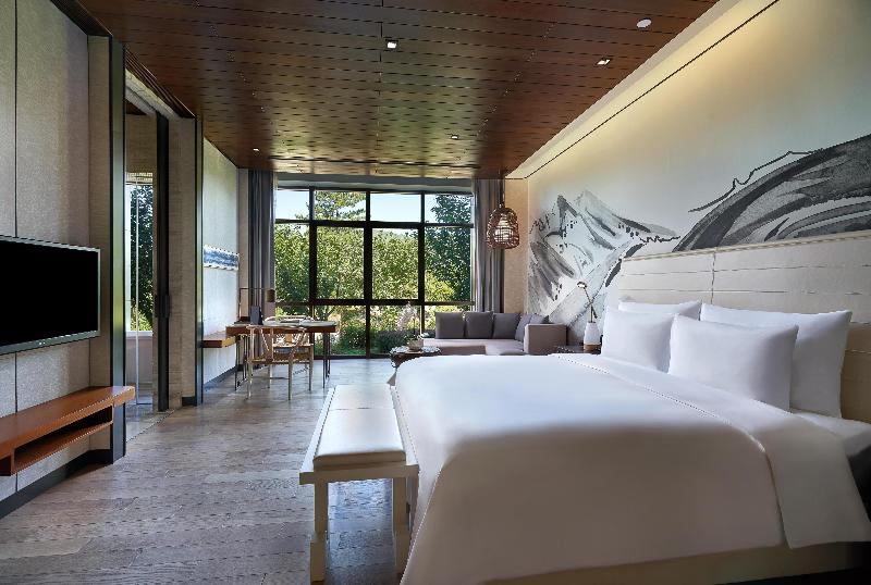 Yanqi Hotel Managed by Kempinski image