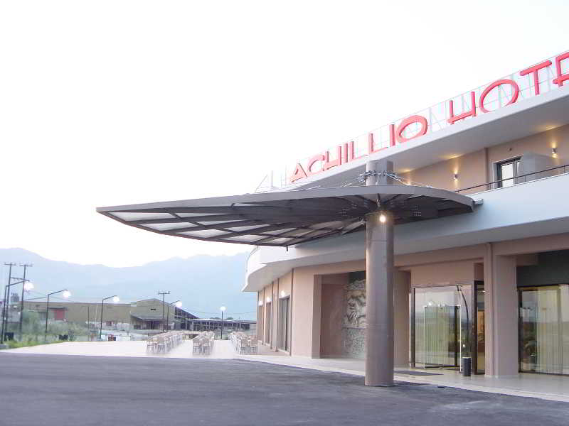 Achillio Hotel 4 *