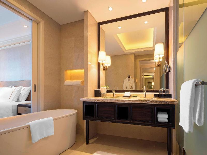 The Westin Zhujiajian Resort, Zhoushan image