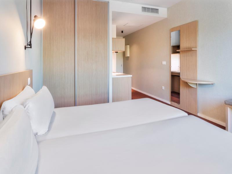 B&B Hotel Barcelona Sant Cugat image