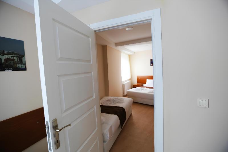 Istanbul Family Apartments image