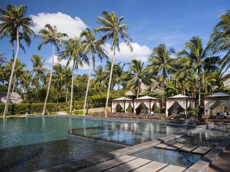 Aroma Beach Resort and Spa image