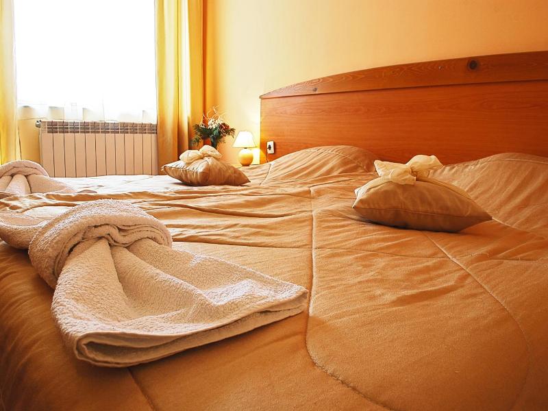 Pirina Club Hotel image