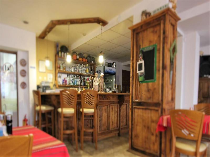 Pirina Club Hotel image