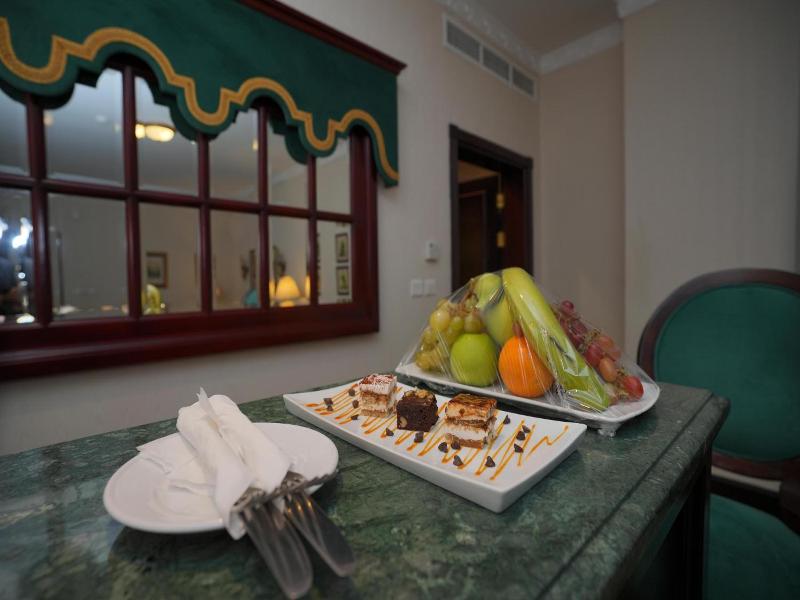 Habitat Hotel All Suites image