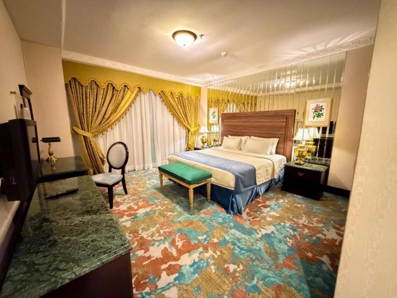 Habitat Hotel All Suites image
