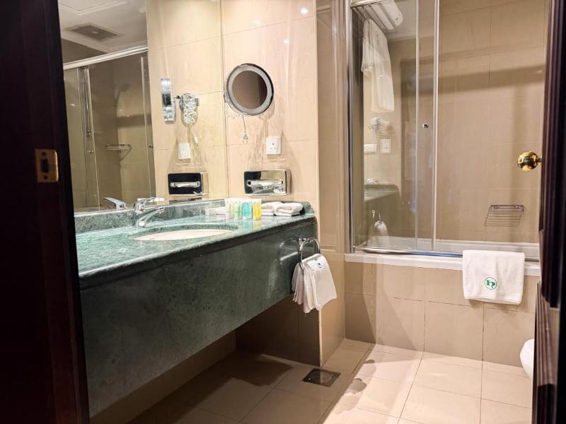 Habitat Hotel All Suites image