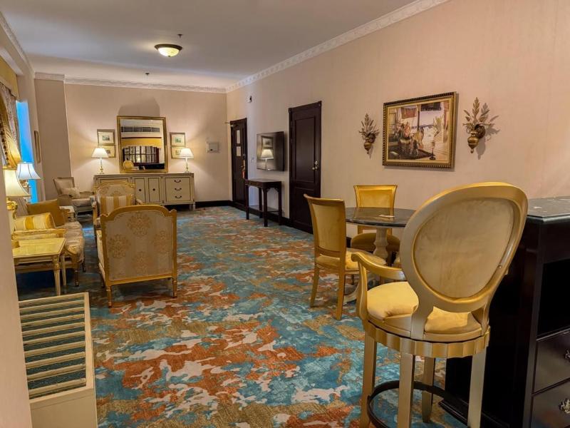 Habitat Hotel All Suites image