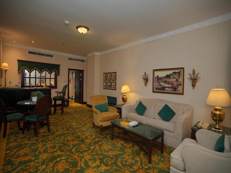 Habitat Hotel All Suites image