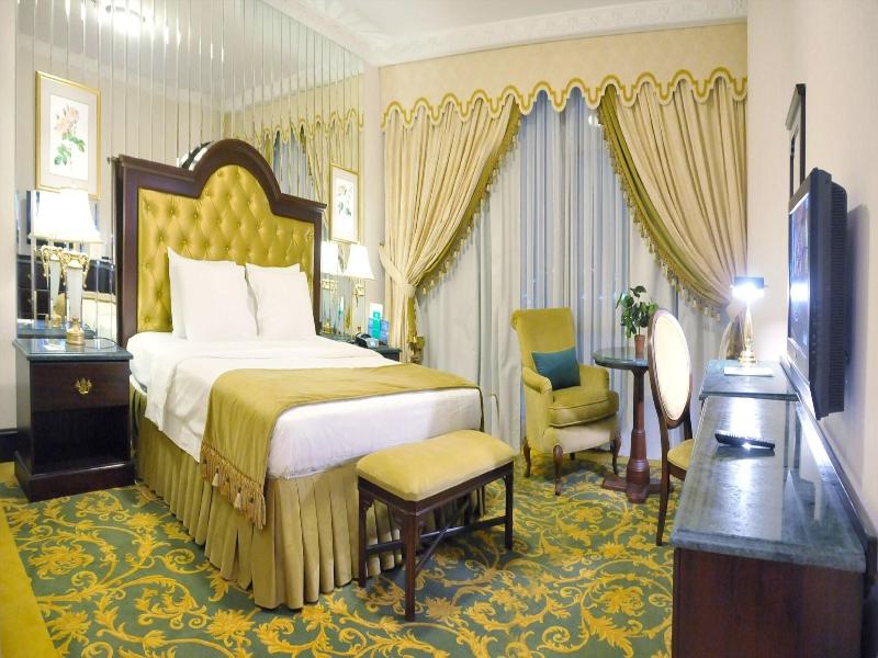 Habitat Hotel All Suites image