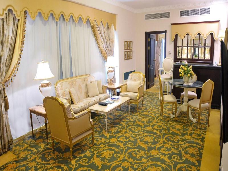 Habitat Hotel All Suites image