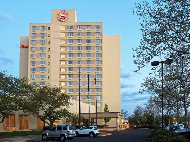 Sheraton Bucks County Langhorne image