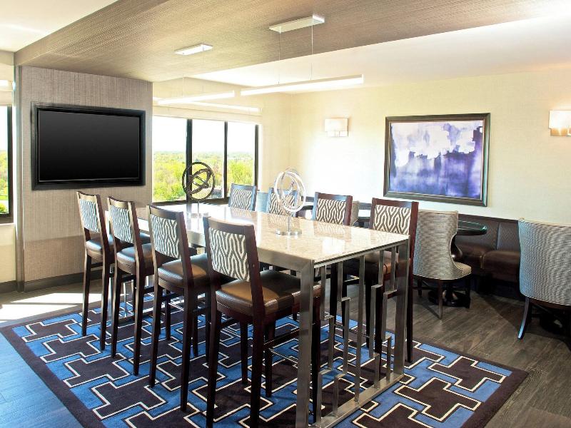 Sheraton Bucks County Langhorne image
