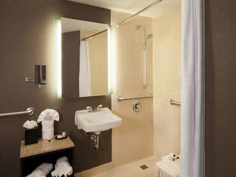 Sheraton Bucks County Langhorne image