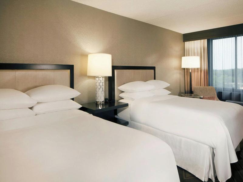 Sheraton Bucks County Langhorne image