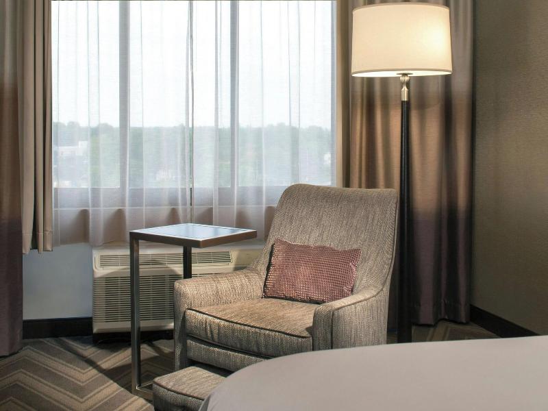 Sheraton Bucks County Langhorne image