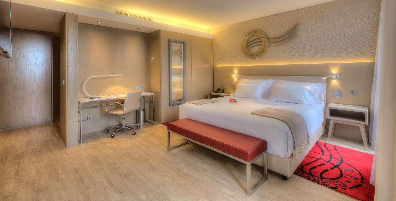 NH Collection Porto Batalha image